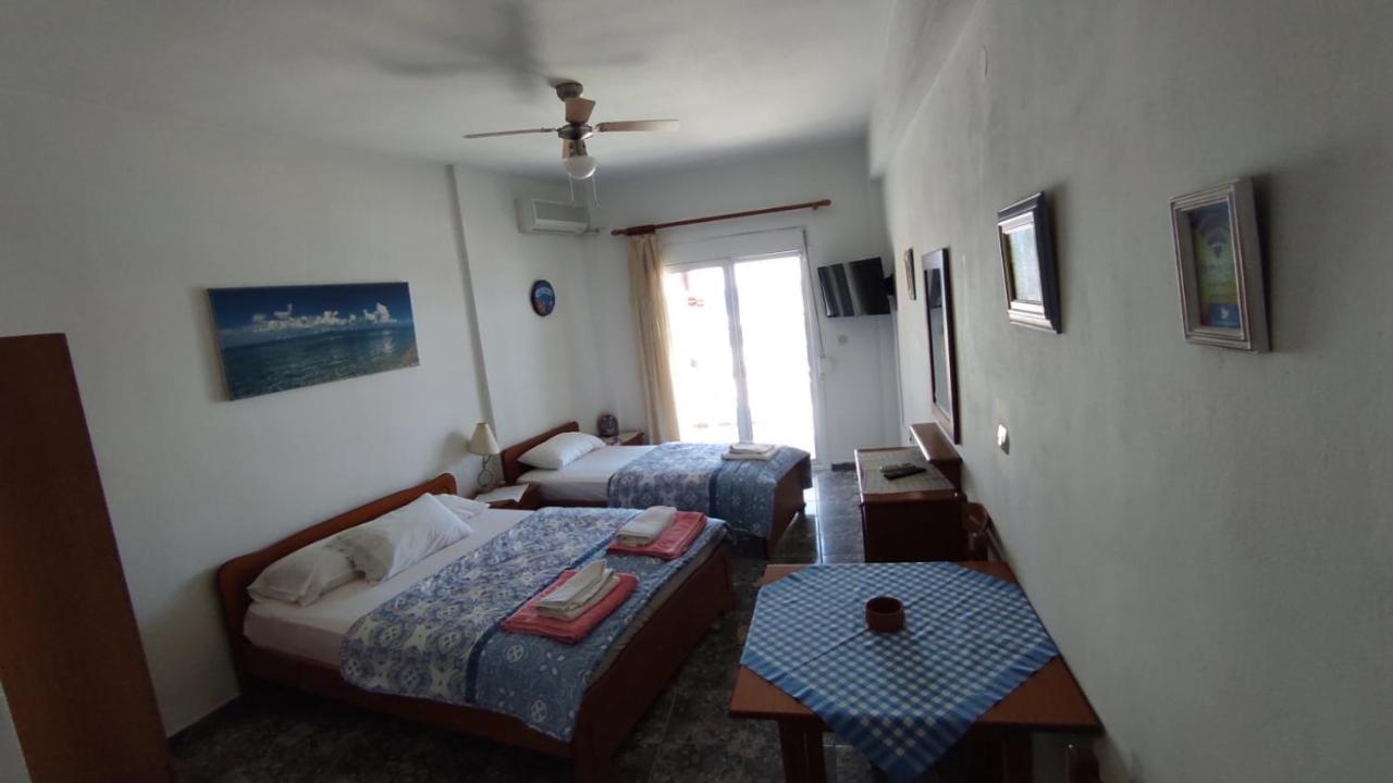 Peristerianos Apartments Nea Skioni Luaran gambar