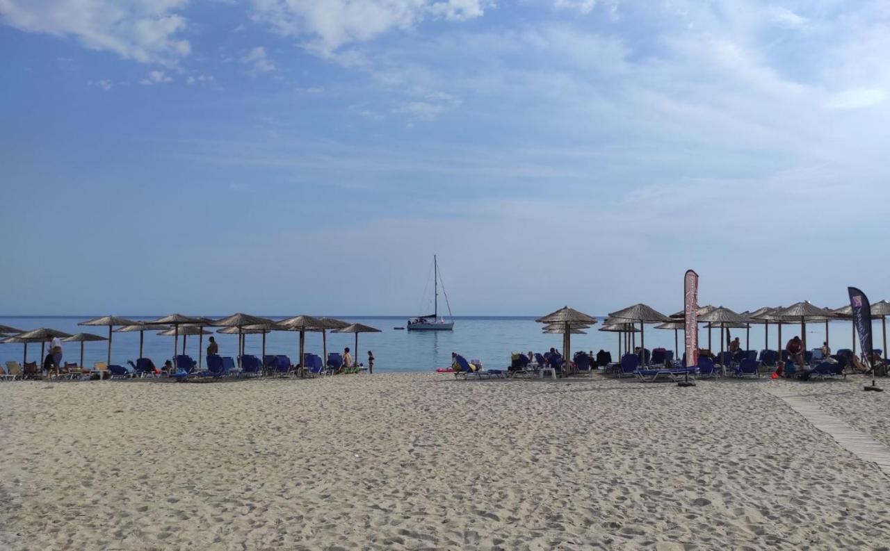 Peristerianos Apartments Nea Skioni Luaran gambar