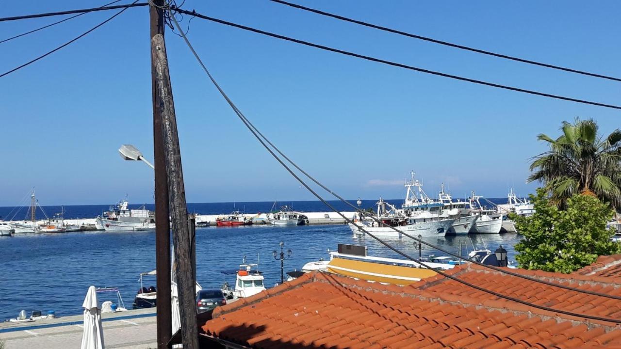 Peristerianos Apartments Nea Skioni Luaran gambar