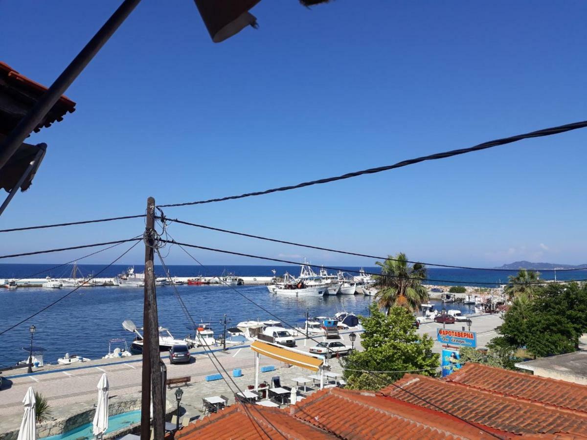 Peristerianos Apartments Nea Skioni Luaran gambar